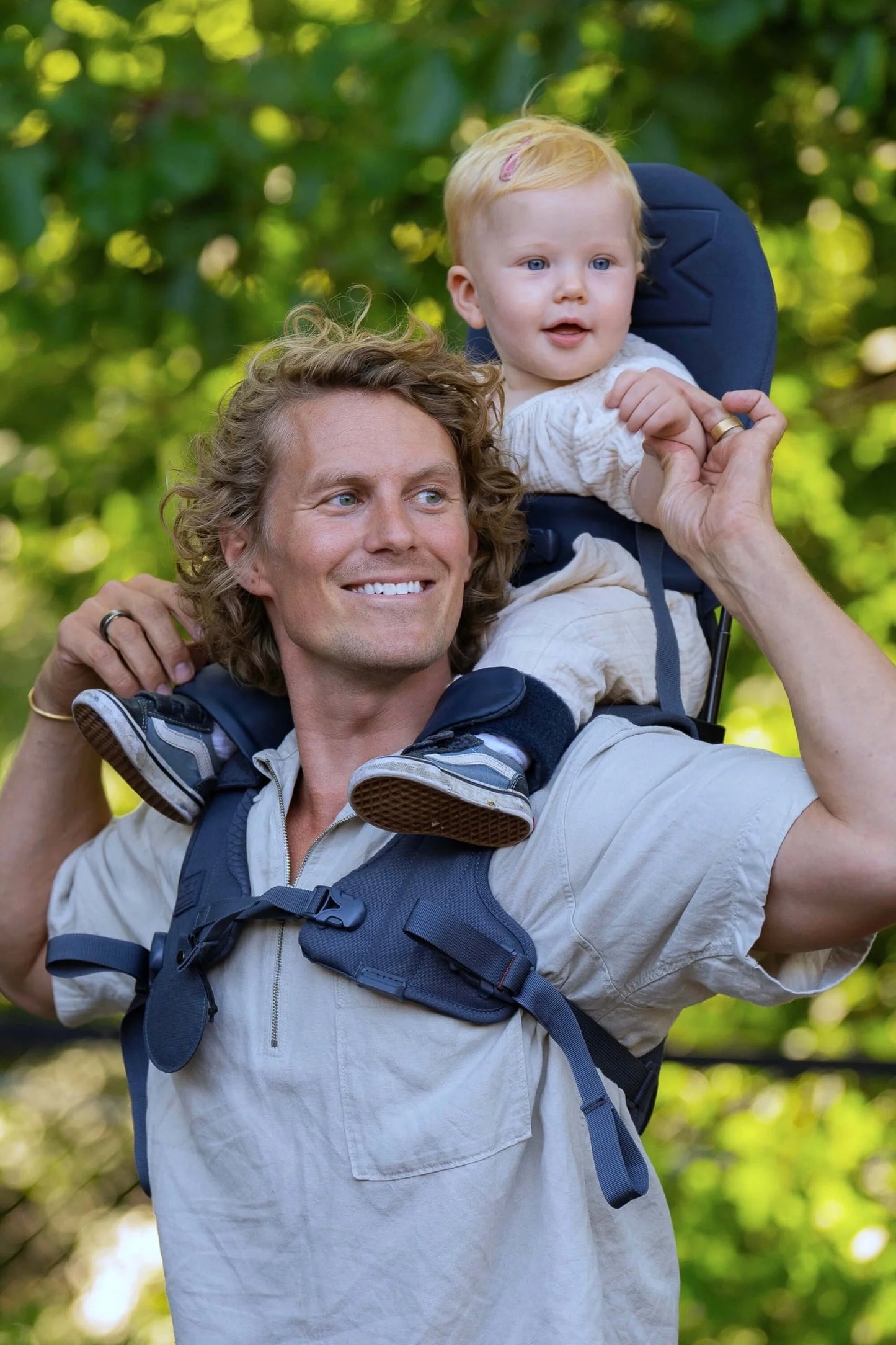 The Ultimate Shoulder Carrier
